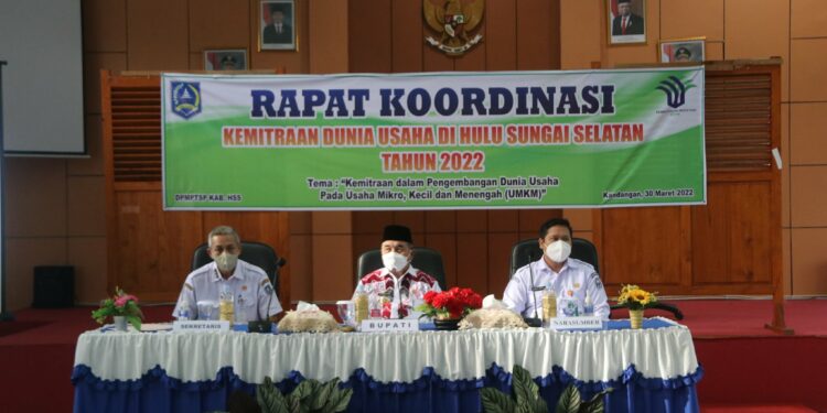 Bupati HSS Buka Secara Resmi Rakoor Kemitraan Dunia Usaha