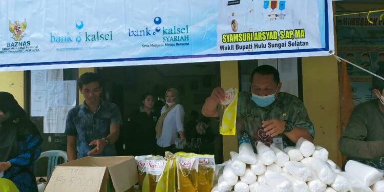 Pemerintah Kabupaten Hulu Sungai Selatan melalui Dinas Ketahanan Pangan menggelar Gelar Pangan Murah dan Bazar Toko Tani Indonesia (TTI) di 11 Kecamatan secara bergiliran
