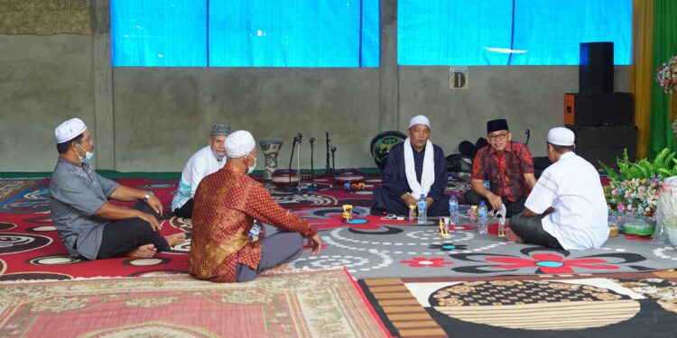 Wabup HSS hadiri Saprah Amal Majelis Bidunil Ismi Desa Telaga Sili-Sili