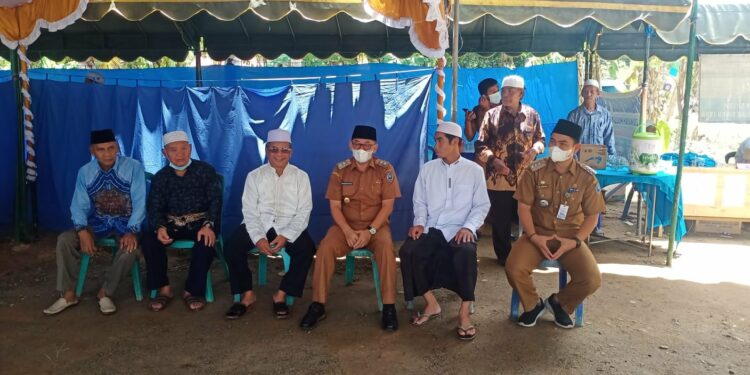 Wakil  Bupati Hulu Sungai Selatan (HSS) Syamsuri Arsyad, S.AP, MA menghadiri  Undangan Saprah Amal atau penggalangan dana untuk pembangunan Masjid  al-Abrar Wasah Hulu Kecamatan Simpur pada Senin (14/03) .