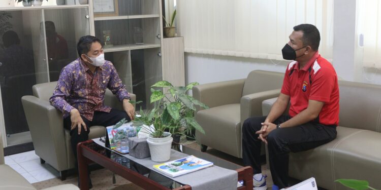 Wabup Syamsuri Arsyad Terima Kunjungan Wakapolres HSS Yang Baru, Kompol Rissan SM