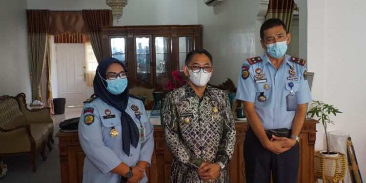 Wakil Bupati HSS Menerima Kunjungan Kepala Rutan Kelas IIB Kandangan