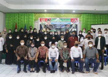 Buka Seminar Teknik Jurnalistik dan Fotografi Dasar, serta Penyuluhan Hukum, Wabup HSS: Peserta Diharapakan Menjadi Aset Bermanfaat Bagi Daerah