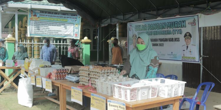 PERMUDAH MASYARAKAT DAPATKAN PRODUK PANGAN, DINAS KETAPANG KAB. HSS KEMBALI GELAR PANGAN MURAH TOKO TANI INDONESIA