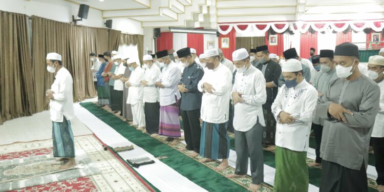 PEMKAB HULU SUNGAI SELATAN KEMBALI GELAR TARAWIH BERJAMAAH