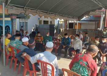 Wakil Bupati Hulu Sungai Selatan bertakziah kerumah duka Hj. Mazmuah Binti H Akhmad Yasin