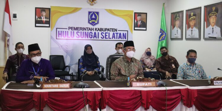 HSS RAIH PENGHARGAAN KHUSUS PENANGGULANGAN KEMISKINAN PADA MASA COVID-19