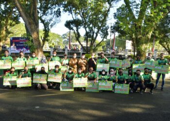 Bupati & Wakil Bupati HSS Serahkan Voucher Atlet dan Pelatih Tahap II Event Kejurprov 2021