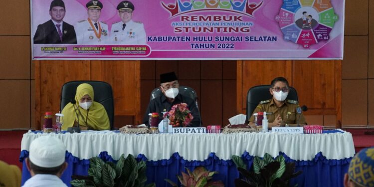 BUPATI MEMBUKA ACARA REMBUK STUNTING TINGKAT KAB. HSS TAHUN 2022