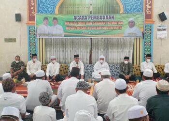 BUPATI HSS MENGHADIRI ACARA PEMBUKAAN MAJELIS ZIKIR DAN SYARIKAT KEMATIAN MESJID BESAR ASSALAM SUNGAI RAYA