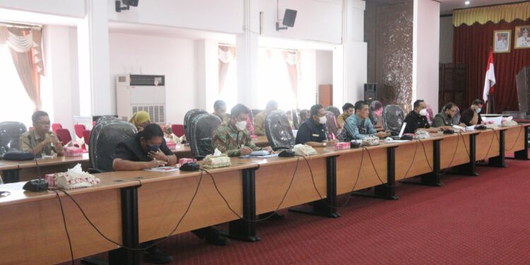Rapat Pansus Ranperda Penambahan Penyertaan Modal Pemerintah Daerah Kepada Bank Kalsel