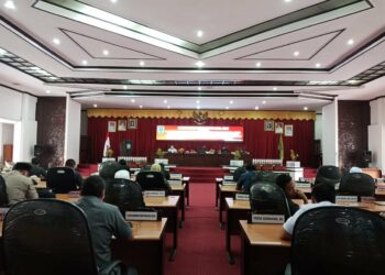 Fraksi DPRD Kab. HSS Sampaikan Pemandangan Umum Terhadap Ranperda tentang Pajak dan Retribusi Daerah