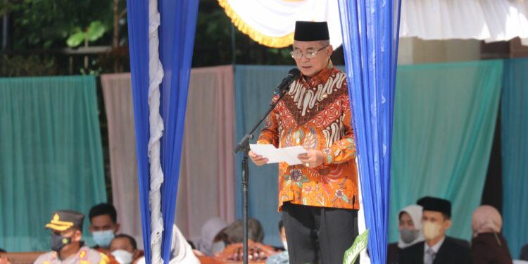 Untuk Pertama Kalinya, Disdikbud Kab. HSS Gelar Pengukuhan Peserta Didik SMP Negeri dan Swasta se-Kabupaten Hulu Sungai Selatan