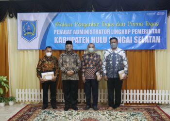 PEMKAB HSS GELAR MALAM PENGANTAR TUGAS & PURNA TUGAS PEJABAT ADMINISTRATOR LINGKUP PEMKAB HSS