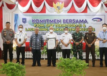 Komitmen Bersama P3DN, SPIP Terintegrasi, dan Launching Aplikasi Siswaskeudes di Kab. HSS
