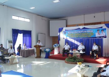 PEMKAB HSS MENYALURKAN BANTUAN SOSIAL PROGRAM RUMAH SEJAHTERA DAN USAHA EKONOMI PRODUKTIF