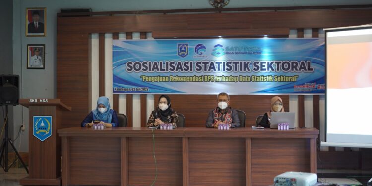 Diskominfo Kab. HSS Gelar Sosialisasi Rekomendasi Data Statistik Sektoral