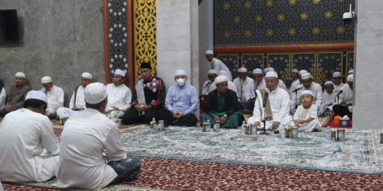Wabub HSS Menghadiri Haul ke 4 Ayahanda Ustadz Taufiqurrahman, H. Suliansyah bin Yahya.