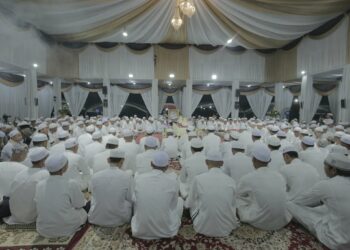 HAUL PERTAMA TGH. MUHAMMAD RIDUAN BASERI (GURU KAPUH)