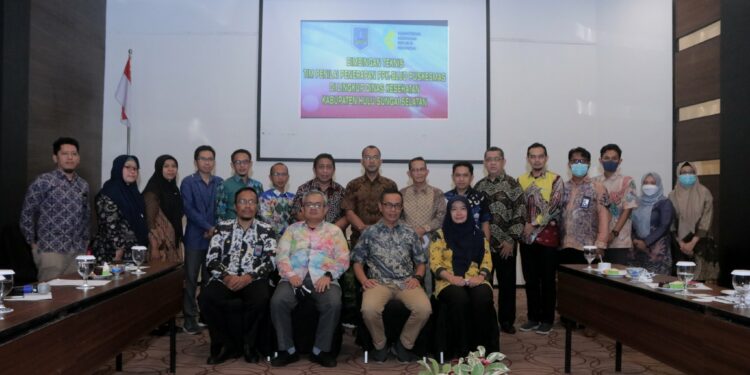 “UPAYA PEMKAB HSS TERUS MENINGKATKAN PELAYANAN KESEHATAN PADA MASYARAKAT, 11 PUSKESMAS DIUSULKAN MENJADI BLUD”