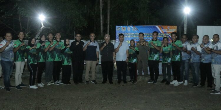 3 ATLET ISSI HSS TERIMA PENGHARGAAN DARI PEMKAB HSS