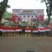 Dalam Rangka Memperingati HUT Ke – 77 Kemerdekaan RI Bupati HSS Menyerahkan Bendera Merah Putih Kepada Camat dan Organisai Se – HSS