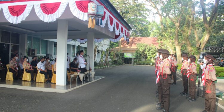 Lepas Peserta Jambore Nasional XI 2022, Bupati HSS : Semangatnya harus lebih menggebu-gebu