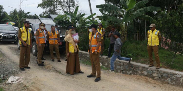 Wabup Monitoring Dan Evaluasi Proyek Pembangunan di Kec. Sungai Raya