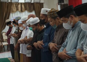 Sholat Subuh Berjamaah Dan Pengajian Rutin Subuh Rabu Lingkup Pemkab. HSS