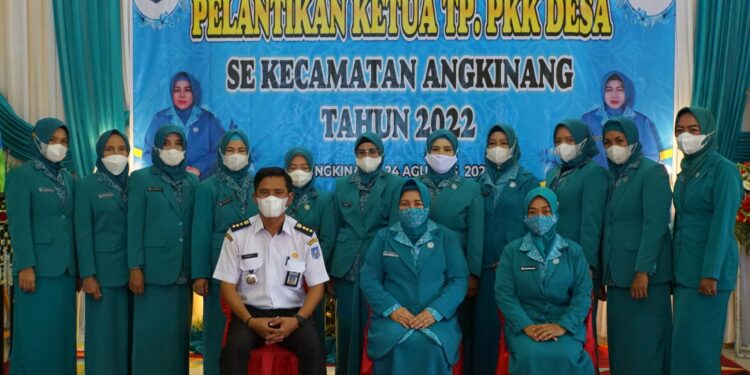 Pelantikan Ketua TP-PKK Desa se Kecamatan Angkinang