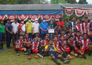 TERTUNDA KARNA PANDEMI, TURNAMEN SEPAKBOLA ANTAR DESA BAMBAN DIGELAR LAGI