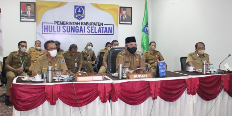 Bupati HSS Hadiri Rapat Koordinasi Pengendalian Inflasi Daerah