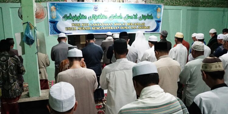 Pemkab HSS Kembali Gelar Gerakan Sholat Subuh Jumat Berkah di Desa Halunuk