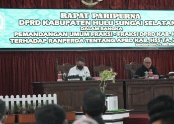 Wabup HSS Menghadiri Rapat Paripurna DPRD Kab. HSS