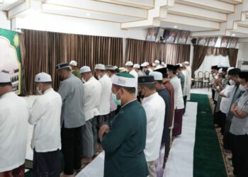 Pemkab HSS Kembali Menggelar Sholat Subuh Berjamaah