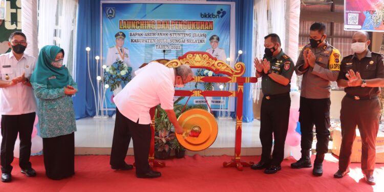 LAUNCHING DAN PENGUKUHAN BAPAK ASUH ANAK STUNTING (BAAS) DI KABUPATEN HULU SUNGAI SELATAN
