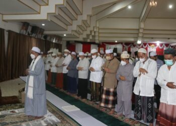 Sholat Subuh Berjamaah Dan Pengajian Rutin Subuh Rabu Lingkup Pemkab. HSS
