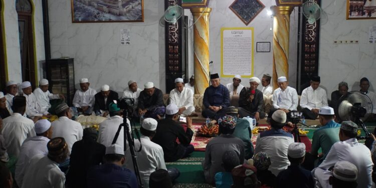 PEMKAB HSS HADIRI MAULID DI KECAMATAN DAHA SELATAN