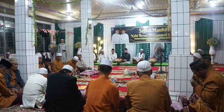 PEMKAB HSS GELAR SAFARI MAULID DI KECAMATAN SUNGAI RAYA