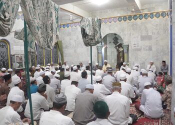 Wabup HSS Silaturahmi ke Langgar Baiturrahman Desa Pandak Daun