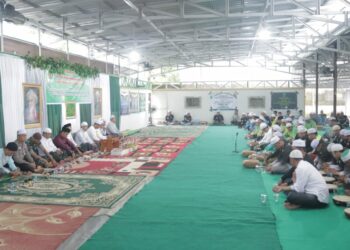 WAKIL BUPATI HSS HADIRI PERINGATAN MAULID NABI BESAR MUHAMMAD SAW DAN MILAD KE-3 FKRMT KABUPATEN HSS