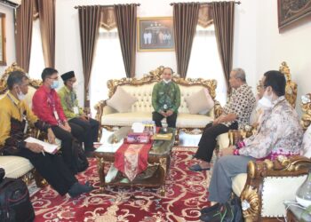 Bupati HSS Dan Wabup HSS Terima Tamu Dari Badan Pusat Statistik (BPS) Kab. HSS