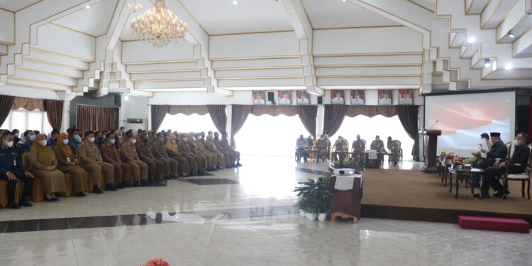 Pengarahan Pada Alumni Diklat Aparatur Sipil Negara di Lingkungan Pemerintah Kabupaten Hulu Sungai Selatan Tahun 2022