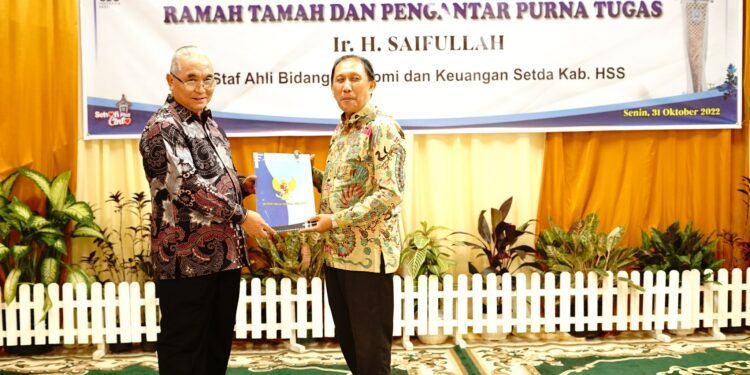 BUPATI DAN JAJARAN ANTARKAN H. SAIFULLAH PURNA TUGAS DALAM RAMAH TAMAH OPD