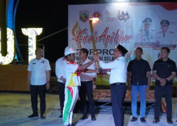 Rombongan Kirab Api Obor Porprov Kalsel XI Tahun 2022 Telah Sampai Ke Kab. Kotabaru
