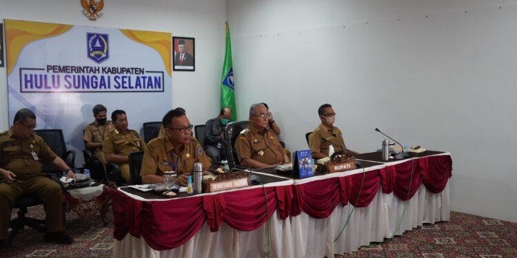 Rapat Koordinasi Nasional Pengendalian Inflasi Daerah Dari Ruang Media Center Setda
