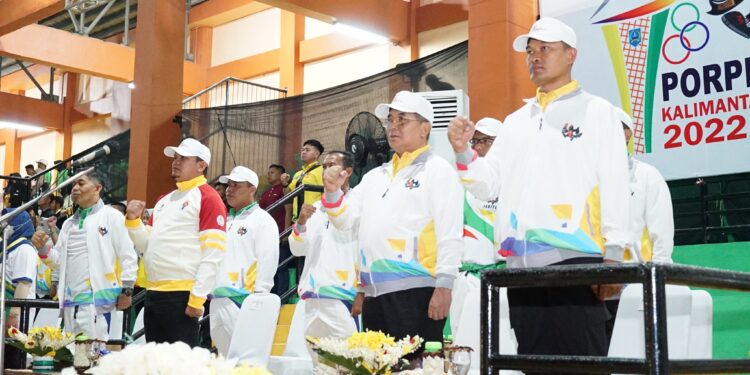 Penutupan Porprov Kalsel XI, Kab. HSS Raih Juara Umum