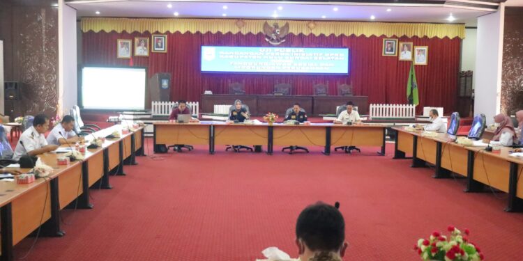 Sekretariat DPRD Kab. HSS Melaksanakan Uji Publik Terhadap Rancangan Peraturan Daerah Inisiatif DPRD Kab. HSS