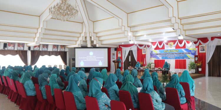 TP. PKK Kab. HSS Gelar Kegiatan Pelatihan LP3PKK