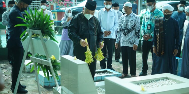 Kunjungan dan Anjangsana Ke Makam Pendiri Kabupaten